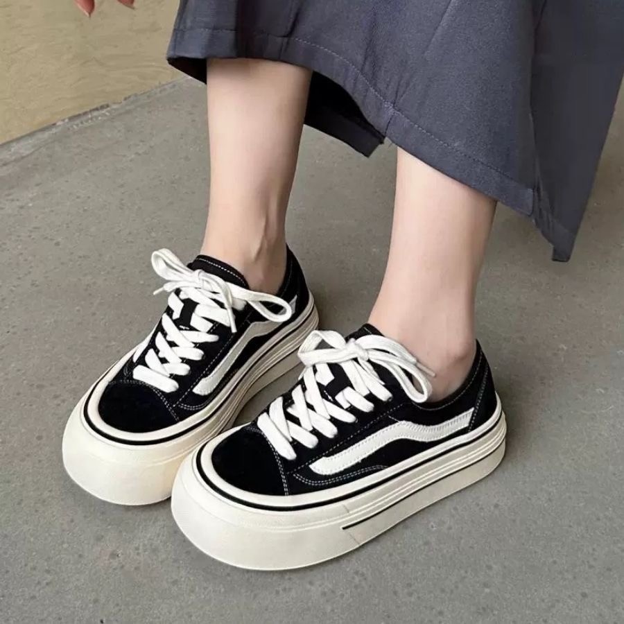 2024 New Adult Female Sneakers - Vans Shoes Old Skool recension och pris